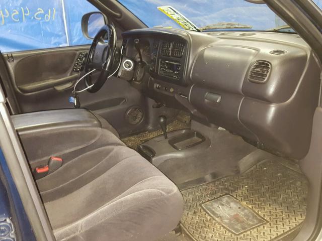 1B7GG2AN3YS641157 - 2000 DODGE DAKOTA QUA BLUE photo 5