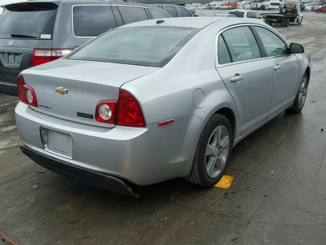 1G1ZD5EB6AF113820 - 2010 CHEVROLET MALIBU 2LT SILVER photo 4