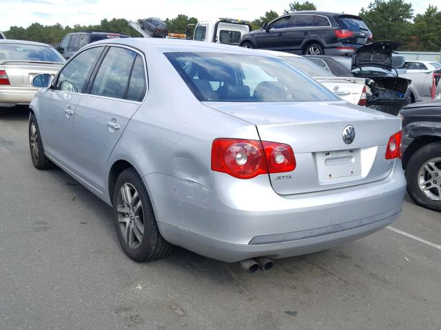 3VWRG71K56M770015 - 2006 VOLKSWAGEN JETTA 2.5 SILVER photo 3