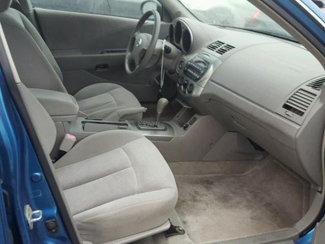 1N4AL11D83C136517 - 2003 NISSAN ALTIMA BAS BLUE photo 5