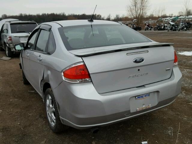 1FAHP36N29W242324 - 2009 FORD FOCUS SES SILVER photo 3