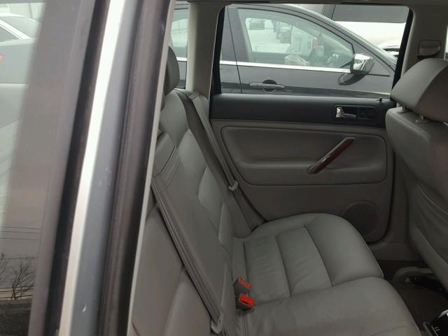 WVWYH63B12E322650 - 2002 VOLKSWAGEN PASSAT GLX 银色 照片 6