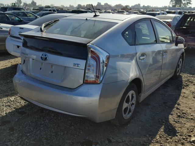 JTDKN3DU5E0364320 - 2014 TOYOTA PRIUS SILVER photo 4