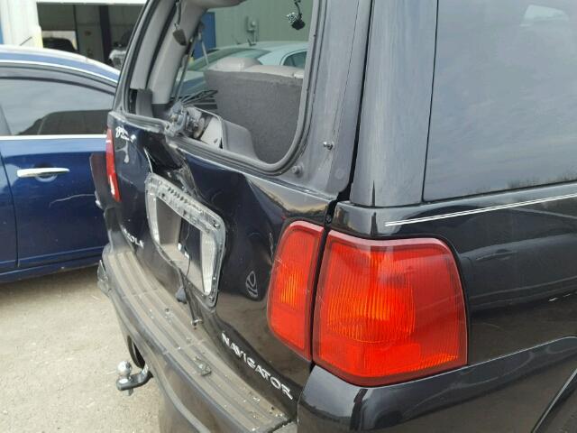5LMFU285X6LJ22424 - 2006 LINCOLN NAVIGATOR Czarny zdjęcie 9