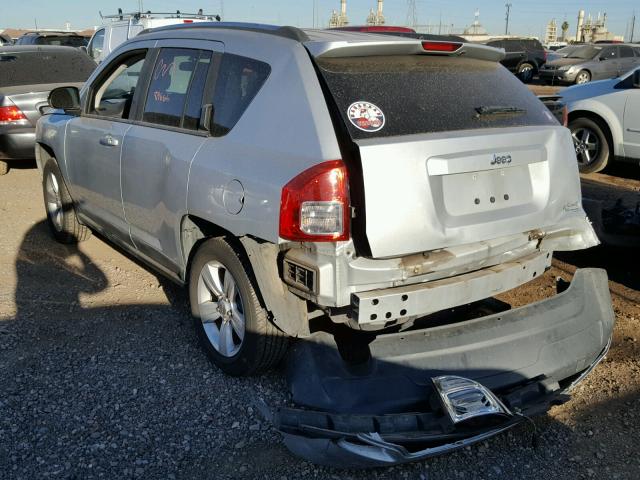 1J4NT1FA1BD260271 - 2011 JEEP COMPASS SP ვერცხლისფერი ფოტო 3