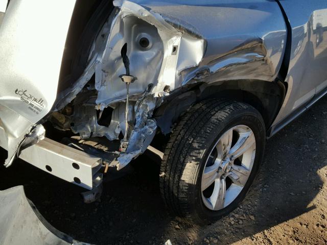 1J4NT1FA1BD260271 - 2011 JEEP COMPASS SP ვერცხლისფერი ფოტო 9