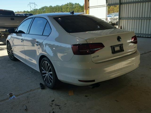 3VWD17AJ6GM355564 - 2016 VOLKSWAGEN JETTA SPOR WHITE photo 3