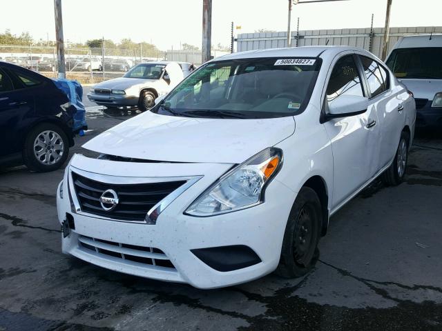 3N1CN7AP0FL870509 - 2015 NISSAN VERSA S WHITE photo 2