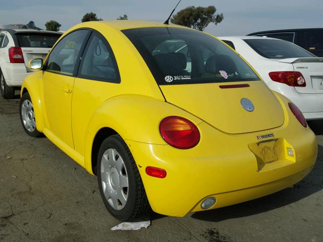 3VWCK21C92M457480 - 2002 VOLKSWAGEN NEW BEETLE YELLOW photo 3