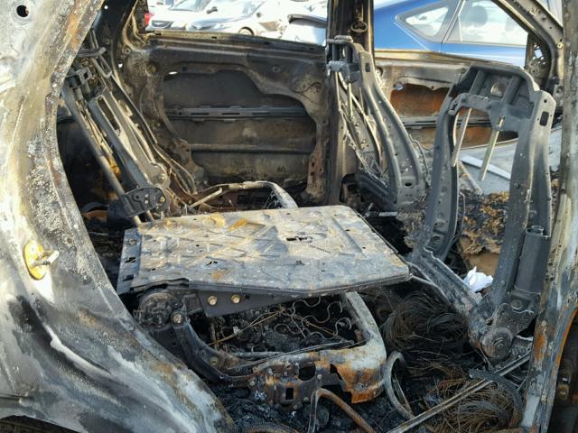 5XYPGDA30HG269406 - 2017 KIA SORENTO LX BURN photo 6