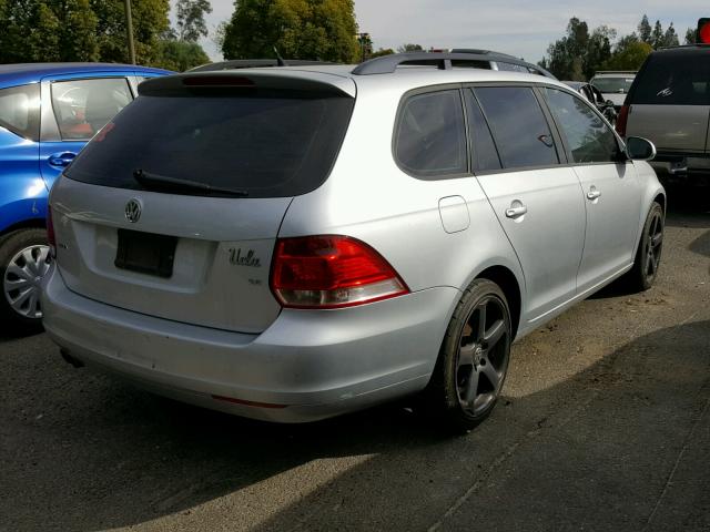 3VWKM71K99M257820 - 2009 VOLKSWAGEN JETTA S 银色 照片 4