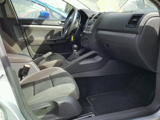 3VWKM71K99M257820 - 2009 VOLKSWAGEN JETTA S 银色 照片 5