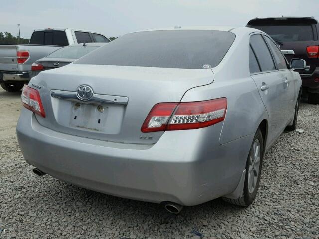 4T1BK3EK1BU127104 - 2011 TOYOTA CAMRY SE SILVER photo 4