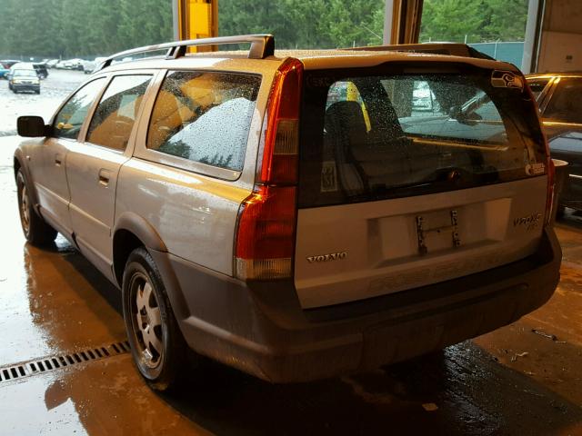 YV1SZ58D411025654 - 2001 VOLVO V70 XC SILVER photo 3