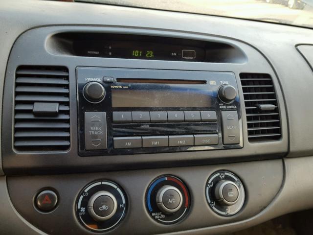 4T1BE32K25U610455 - 2005 TOYOTA CAMRY LE 黑色 照片 9