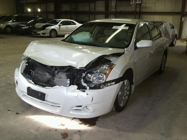 1N4AL2AP2AN539975 - 2010 NISSAN ALTIMA BAS WHITE photo 2