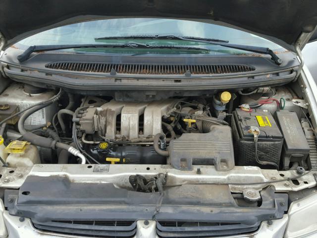 2B4GP45G4YR789517 - 2000 DODGE CARAVAN SE SILVER photo 7