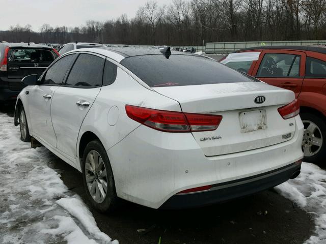 5XXGU4L32GG098005 - 2016 KIA OPTIMA EX WHITE photo 3