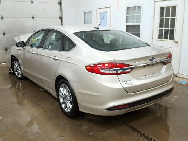 3FA6P0H79HR186226 - 2017 FORD FUSION SE GOLD photo 3