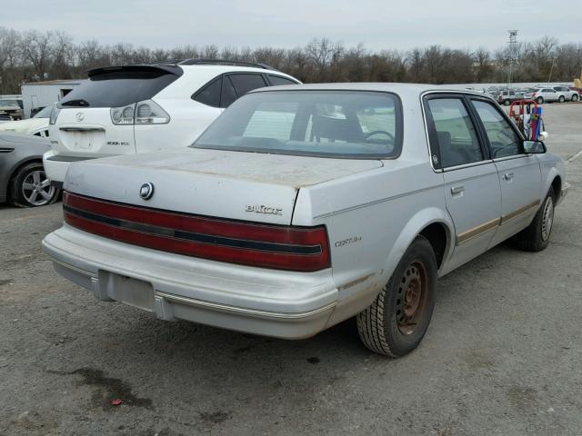 1G4AG55N0P6490993 - 1993 BUICK CENTURY SP SILVER photo 4