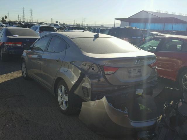 5NPDH4AEXDH249071 - 2013 HYUNDAI ELANTRA GL GRAY photo 3