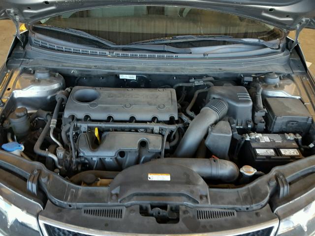 KNAFU4A22A5850008 - 2010 KIA FORTE EX GRAY photo 7