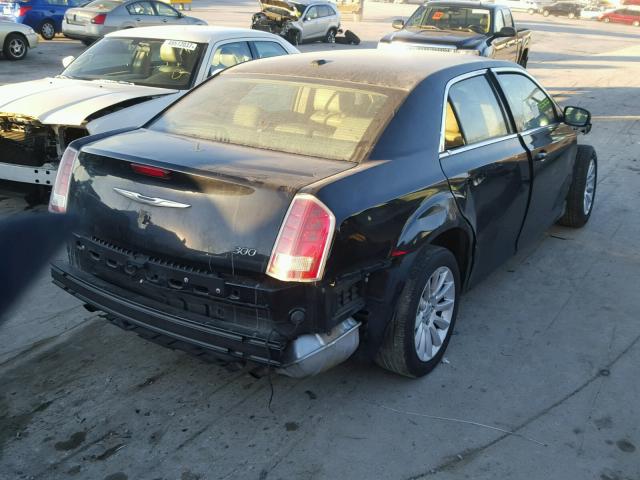 2C3CCAAG4EH127606 - 2014 CHRYSLER 300 BLACK photo 4