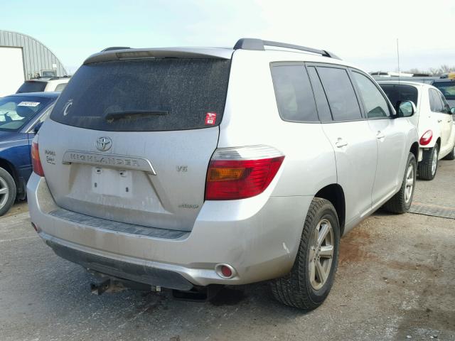 JTEES41A682004578 - 2008 TOYOTA HIGHLANDER SILVER photo 4