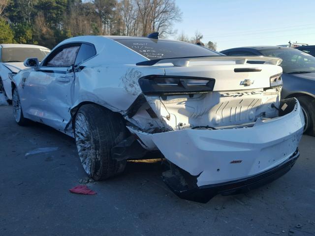 1G1FG1R7XG0152608 - 2016 CHEVROLET CAMARO SS Blanco foto 3