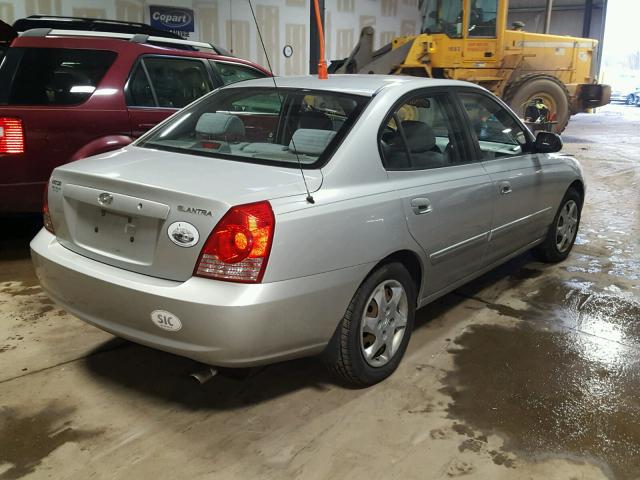 KMHDN46D06U307315 - 2006 HYUNDAI ELANTRA GL SILVER photo 4