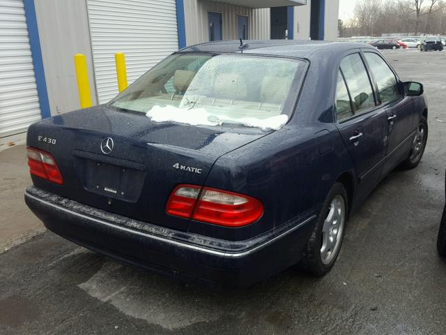 WDBJF83J21X046880 - 2001 MERCEDES-BENZ E 430 BLUE photo 4