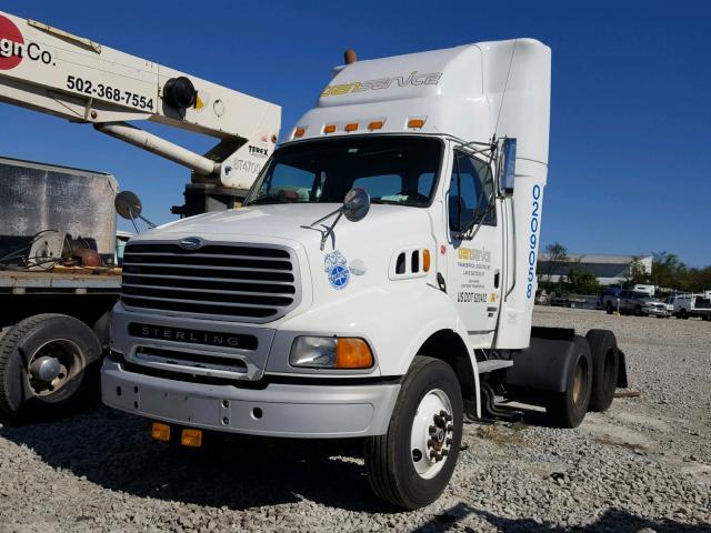 2FWJA3CV69AAL6158 - 2009 STERLING TRUCK A 9500 WHITE photo 2