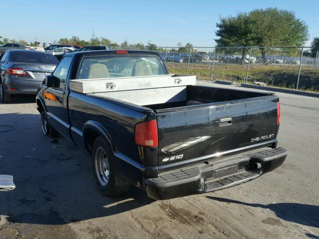 1GCCS1447YK148057 - 2000 CHEVROLET S TRUCK S1 BLACK photo 3