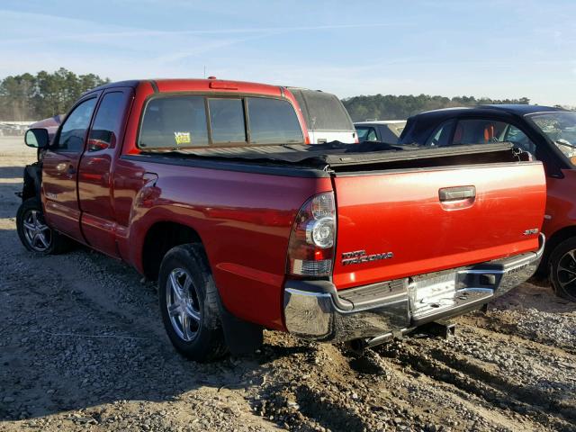 5TETX4CN3AZ688195 - 2010 TOYOTA TACOMA ACC RED photo 3