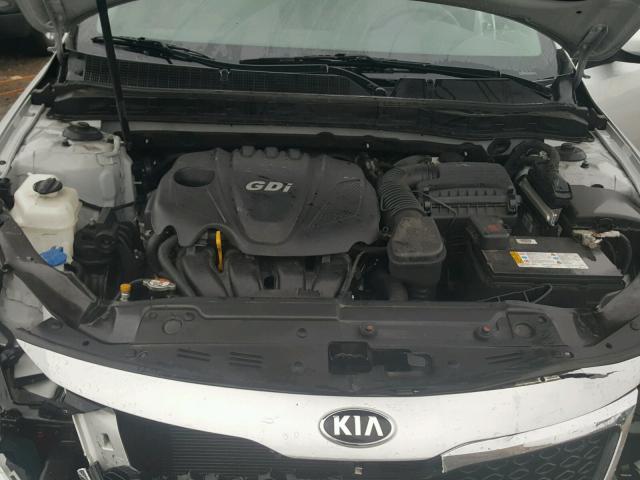 5XXGM4A79DG204807 - 2013 KIA OPTIMA LX SILVER photo 7