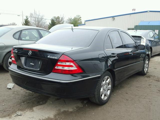 WDBRF81J55F665846 - 2005 MERCEDES-BENZ C 240 4MAT BLACK photo 4