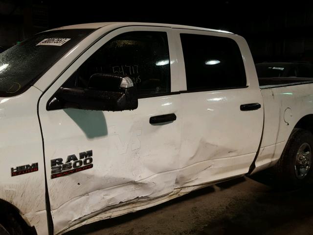 3C6TR4CT9DG553402 - 2013 RAM 2500 ST WHITE photo 9