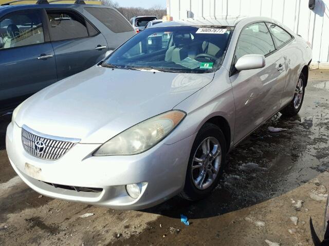 4T1CE38P44U944654 - 2004 TOYOTA CAMRY SOLA GRAY photo 2