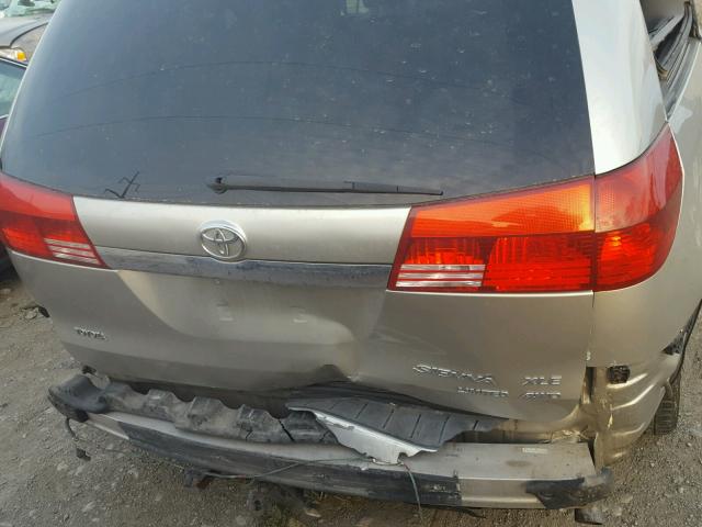 5TDBA22C94S020016 - 2004 TOYOTA SIENNA XLE GRAY photo 9