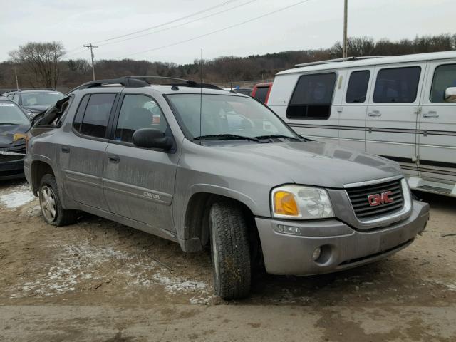 1GKET16S256136960 - 2005 GMC ENVOY XL GRAY photo 1