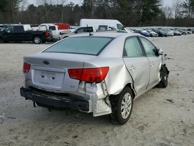 KNAFU4A20A5302251 - 2010 KIA FORTE EX SILVER photo 4