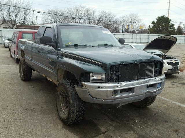 1B7KF2360WJ218817 - 1998 DODGE RAM 2500 GREEN photo 1