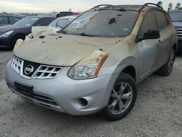 JN8AS5MT3BW574676 - 2011 NISSAN ROGUE S SILVER photo 2