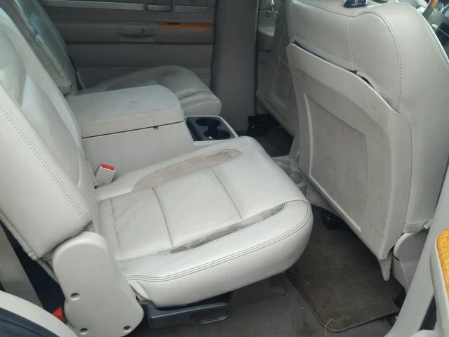 1A8HW58238F105119 - 2008 CHRYSLER ASPEN LIMI 银色 照片 6