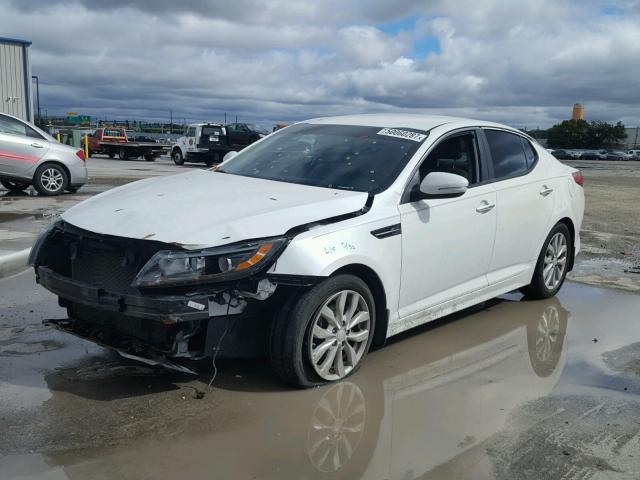 5XXGN4A71EG308352 - 2014 KIA OPTIMA EX WHITE photo 2