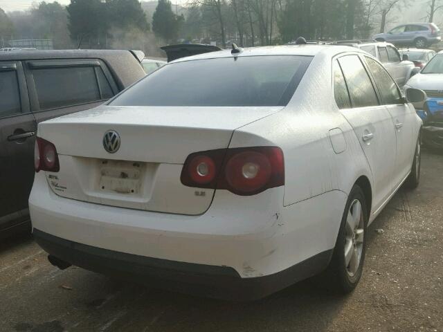 3VWRM71K09M041157 - 2009 VOLKSWAGEN JETTA SE WHITE photo 4