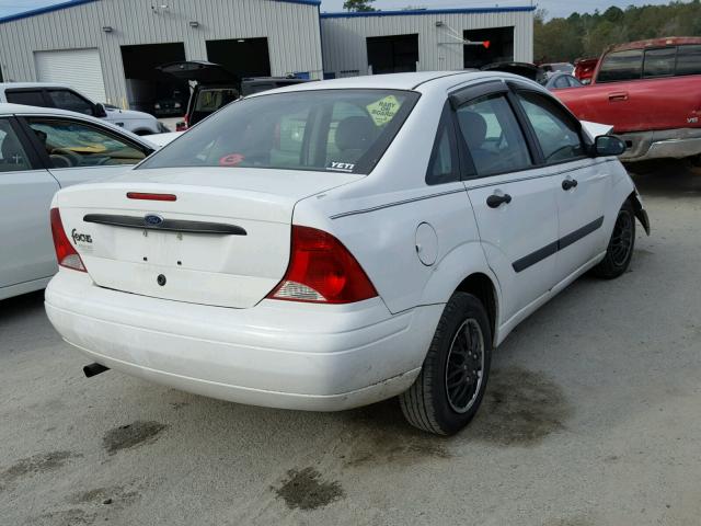 1FAFP33P72W287097 - 2002 FORD FOCUS LX WHITE photo 4