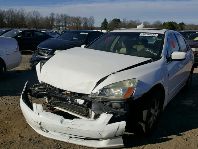 1HGCM66545A067548 - 2005 HONDA ACCORD EX WHITE photo 2