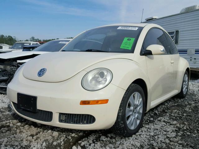 3VWRW31C68M504865 - 2008 VOLKSWAGEN NEW BEETLE 奶油色 照片 2