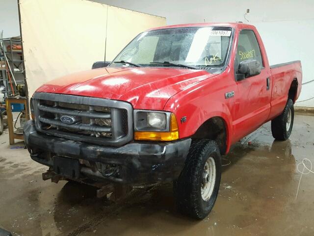 1FTSF31L11ED50498 - 2001 FORD F350 SRW S RED photo 2